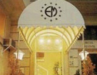 Madrid Motion Hostel Екстер'єр фото