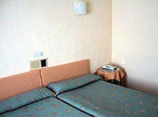 Madrid Motion Hostel Екстер'єр фото